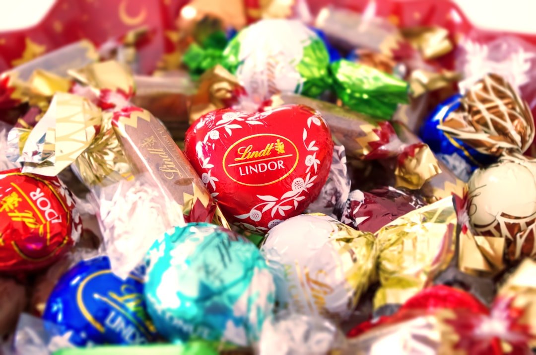 Lindt & Sprüngli Shares Climb on Improved 2024 Margin Forecast