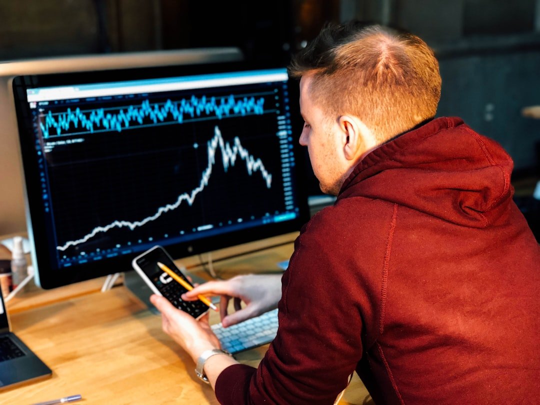 S&P 500 Continues Upward Trend as Bond Yields Decline and Tariff Adjustments Lift Spirit
