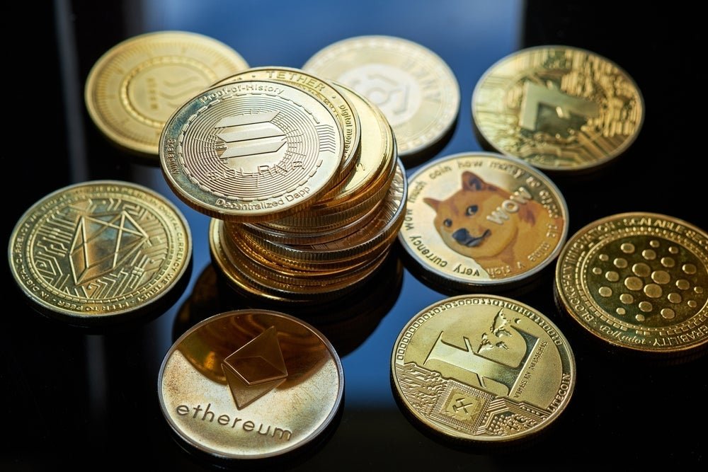 Bitcoin, Ethereum, XRP, Dogecoin Prepare for Crucial Inflation and GDP Figures