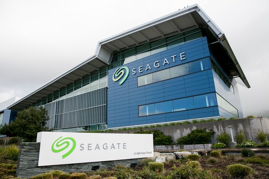 Seagate Jumps 7 Percent on Strong Earnings and Optimistic Outlook Amid Surging Storage Demand