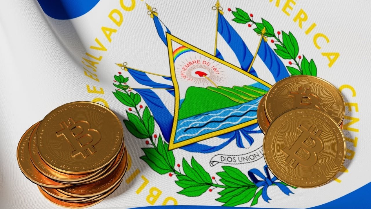 El Salvador Achieves Milestone: Passes IMF Review Despite Bitcoin Investments