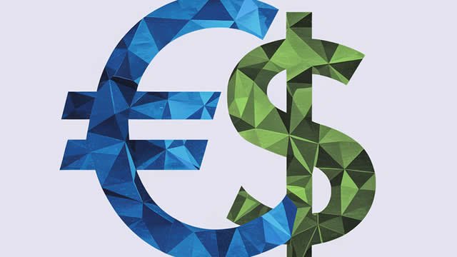 EUR/USD Surges Past 1.1200: Understand the Market Forces at Play