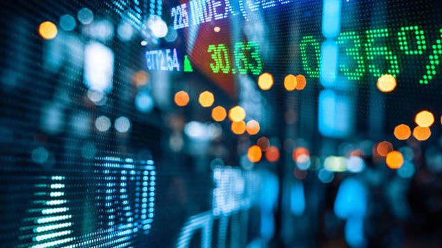 GBP/USD Rises as US Retail Sales Decline Sparks Trading Activity