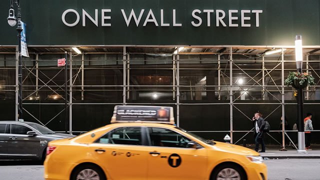 Trump Tariffs Overturned: Investor Reactions and Economic Implications