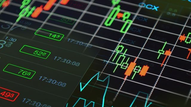 U.S. Dollar Weakens After Cooling Economic Data: Impact Analysis