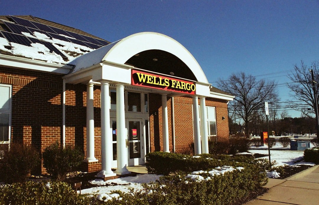 Wells Fargo Predicts Consumer Loan Growth to Remain Flat or Decline in 2025