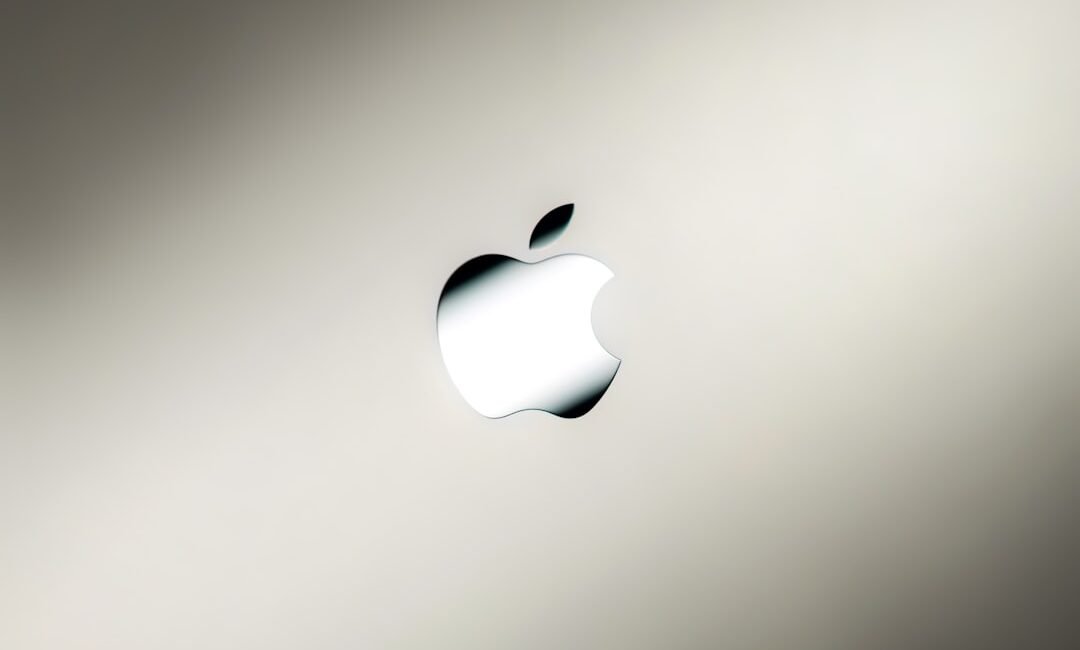 Apple Struggles to Impress After WWDC as Shares Slide
