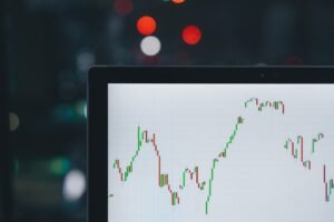 Asian Stock Markets Show Mixed Performance Amid Tariff Warnings