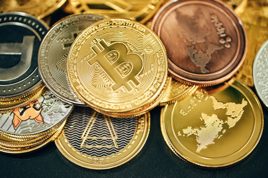 Bitcoin Climbs as Tensions Rise: Fed Decision on the Horizon