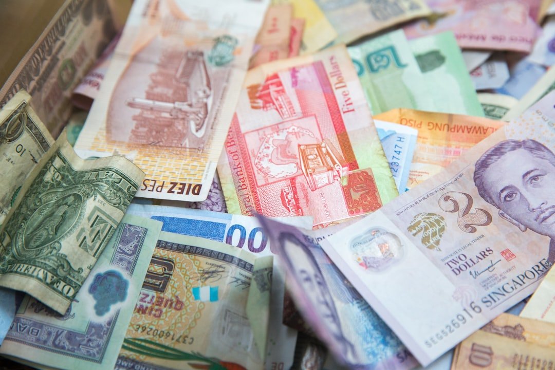 Asian Currencies Remain Steady as Market Factors Weigh