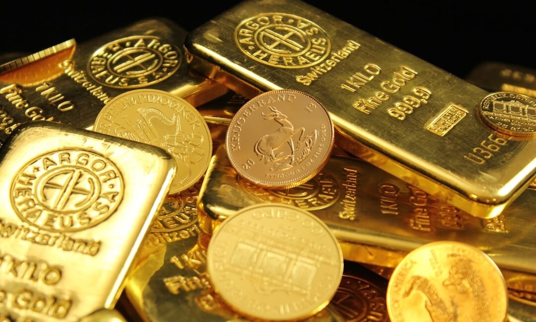 Gold Prices Decline Over 1% as Ceasefire Sparks Risk Appetite