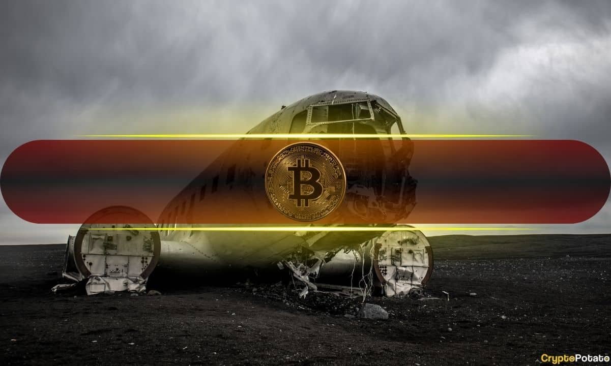 Bitcoin Faces Rapid Deleveraging as Investors Withdraw from Risk Positions