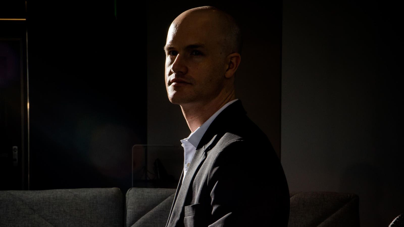 Coinbase Warns of $130 Billion Systemic Risk to Bitcoin Prices