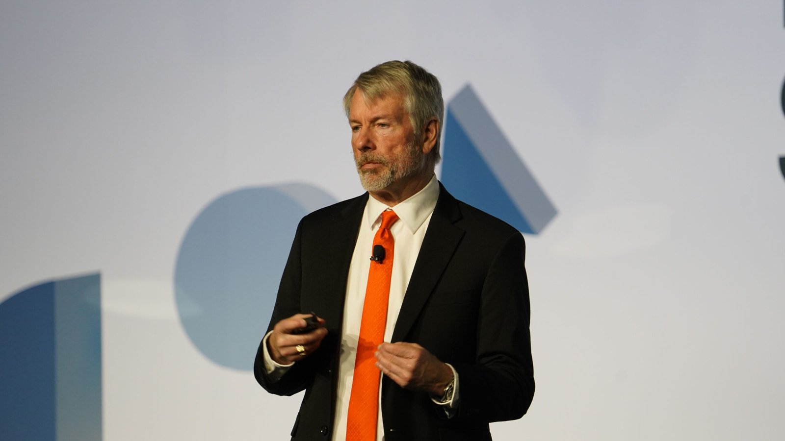 Strategy’s Latest Bitcoin Acquisition: 1045 BTC for $110 Million