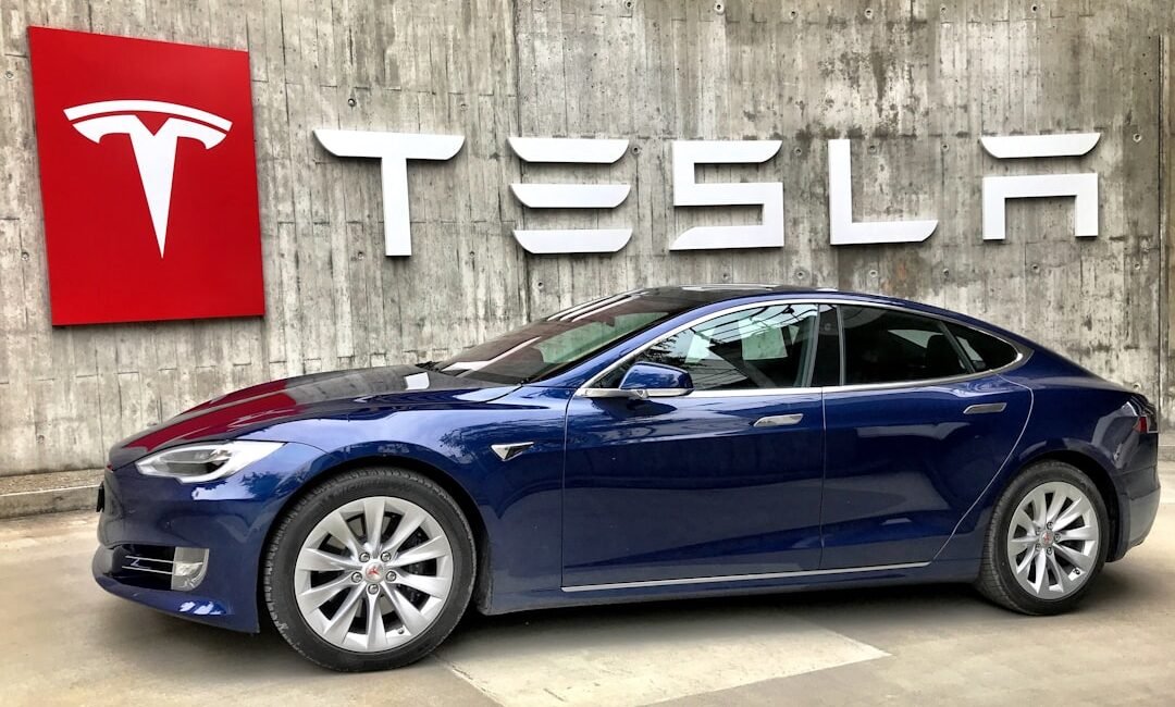 Tesla Under Pressure as Musk Enters Political Arena, Analysts Warn