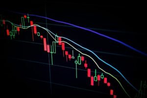Asian Currencies Show Resilience Amid Trade Turmoil, Investors Watch Closely