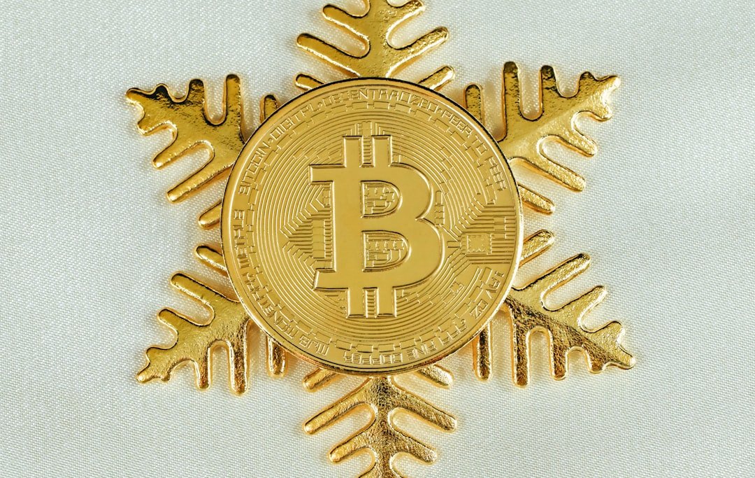 Bitcoin Surges Past $122K as Institutional Interest Rises