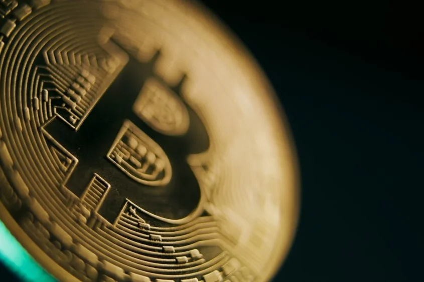 Standard Chartered Declares Bitcoin's Halving Cycle Over: Key Implications for Investors